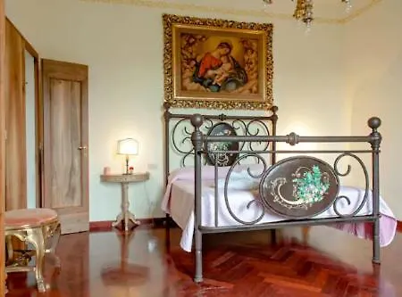 Holiday home Fattoria Uccelliera *