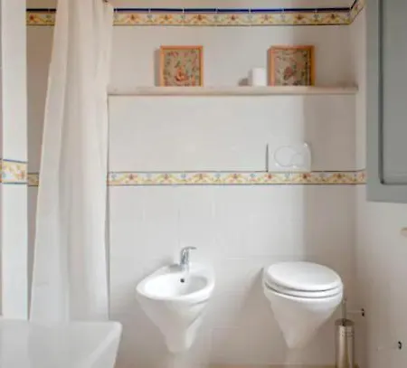 Holiday home Fattoria Uccelliera